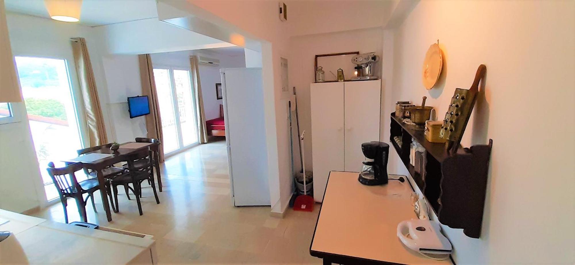 Mondo Cosseri Akrata Appartement Buitenkant foto