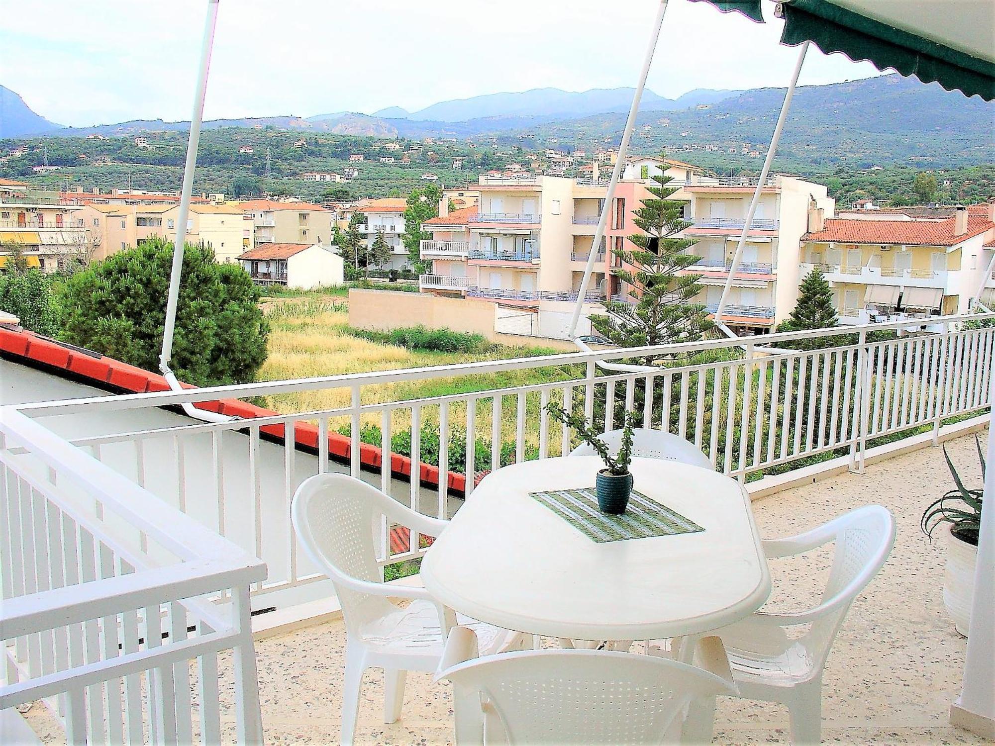 Mondo Cosseri Akrata Appartement Buitenkant foto
